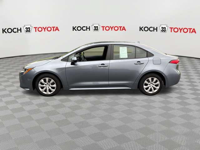 Used 2024 Toyota Corolla LE FWD image 4