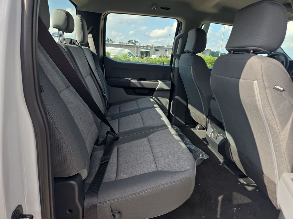 New 2026 Ford F250 XL w/ STX Appearance Package AWD/4WD image 19
