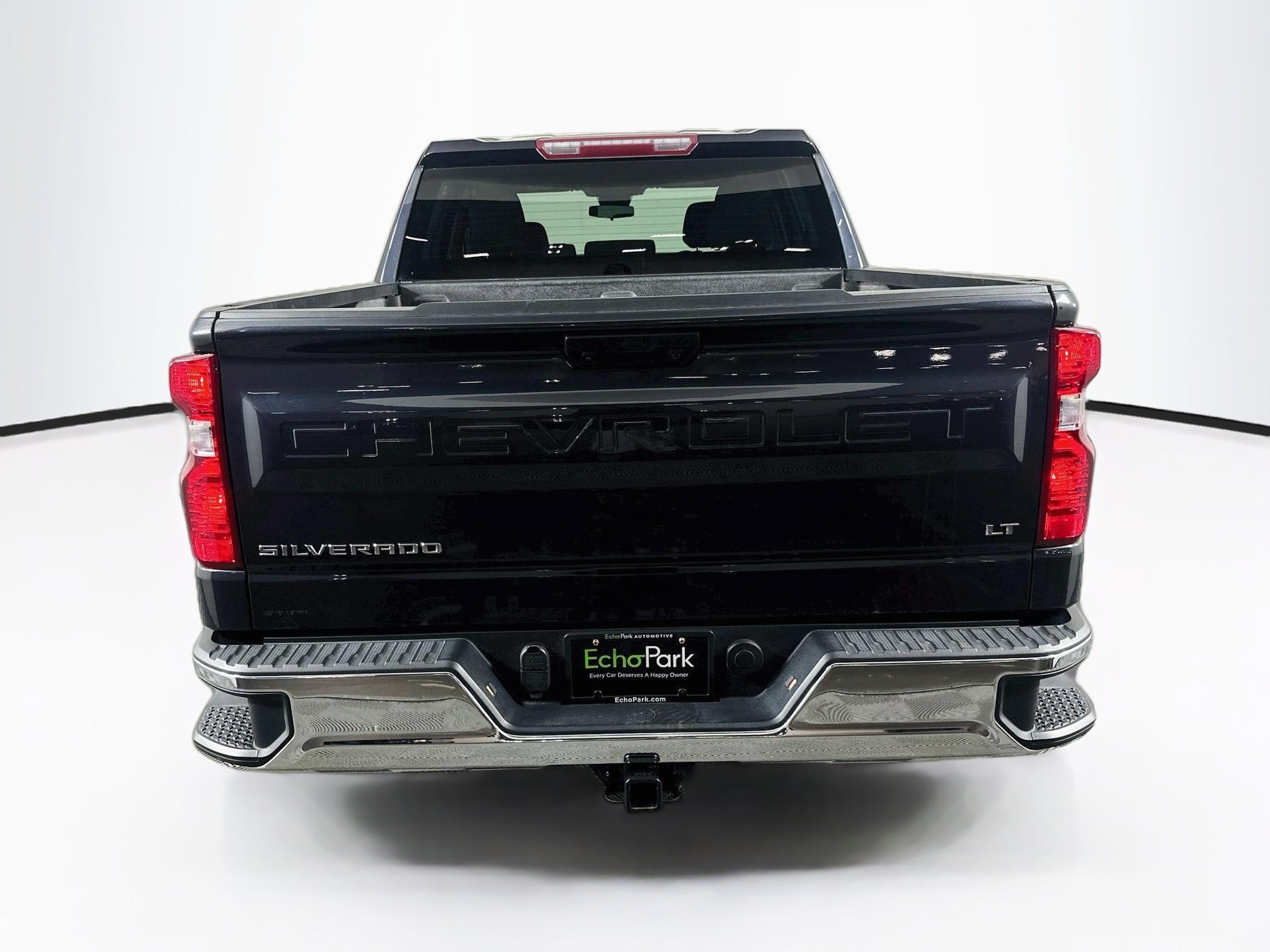 Used 2024 Chevrolet Silverado 1500 LT AWD/4WD image 7