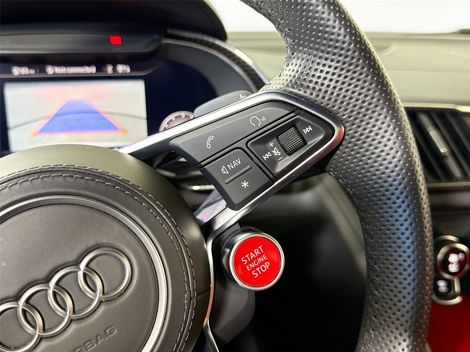 Used 2018 Audi R8 V10 w/ Premium Package image 23