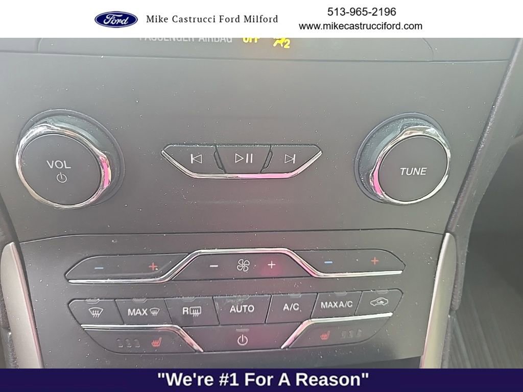 Used 2019 Ford Edge SEL w/ Equipment Group 201A FWD image 10