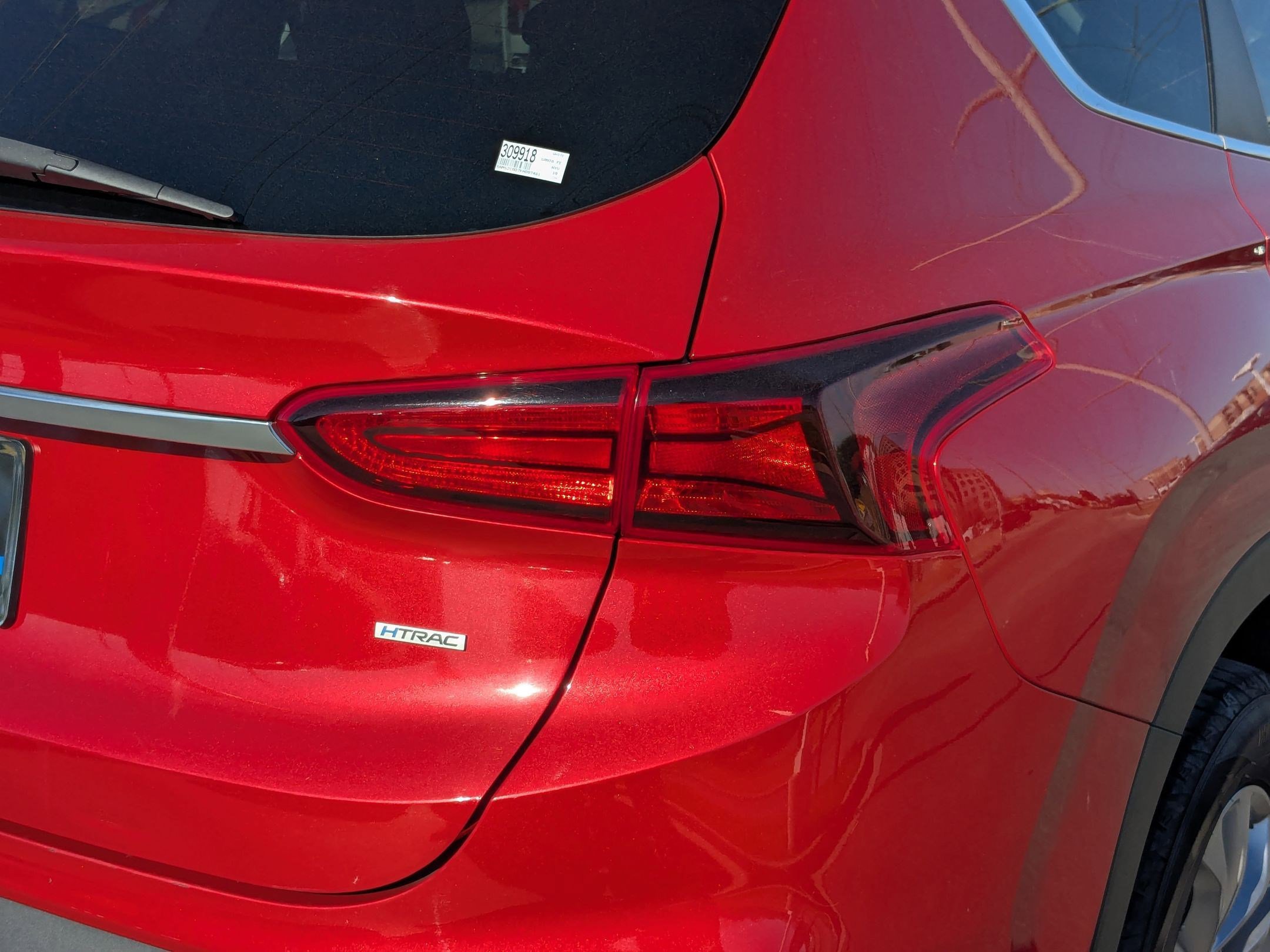 Used 2019 Hyundai Santa Fe SE image 11