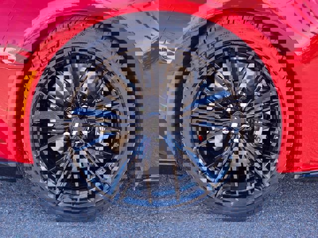 Used 2018 Chevrolet Camaro ZL1 image 10