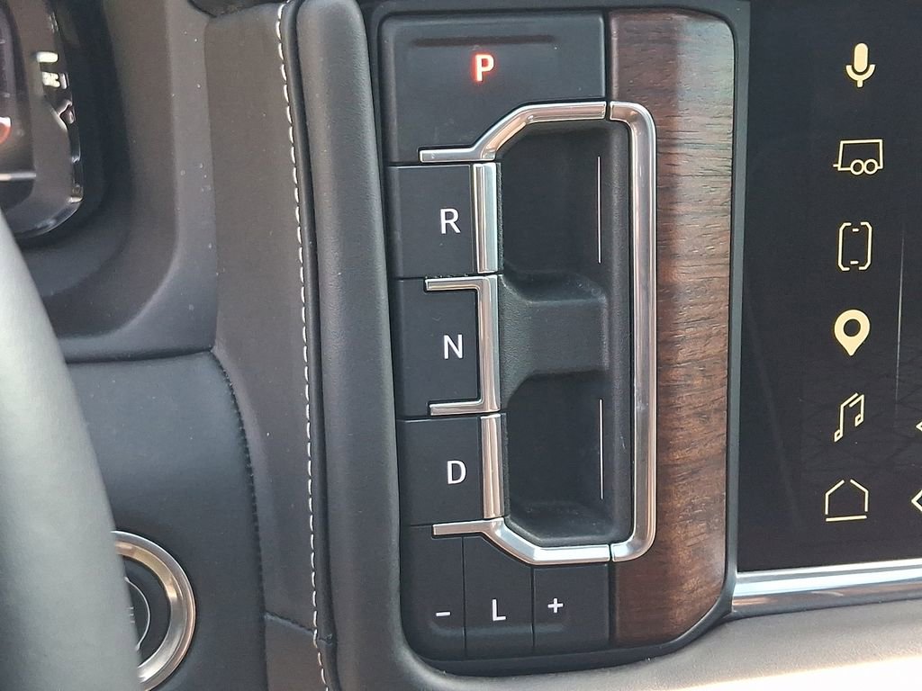 Certified 2023 GMC Yukon Denali Ultimate AWD/4WD image 16