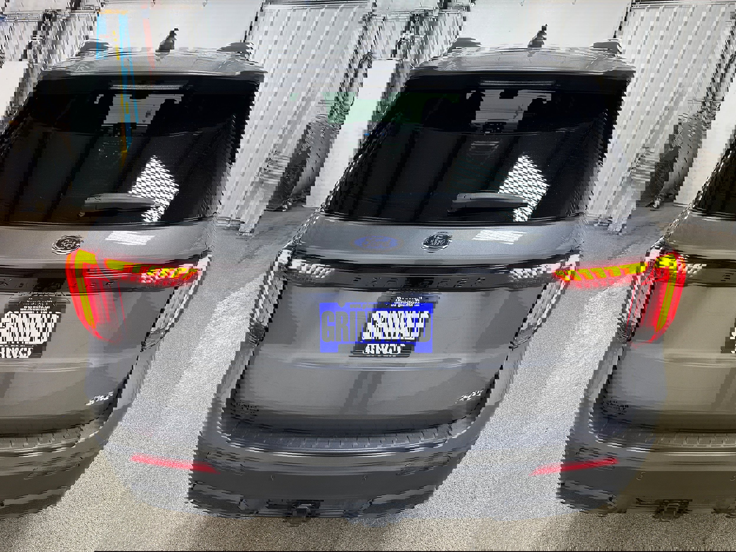 Certified 2025 Ford Explorer ST-Line image 25