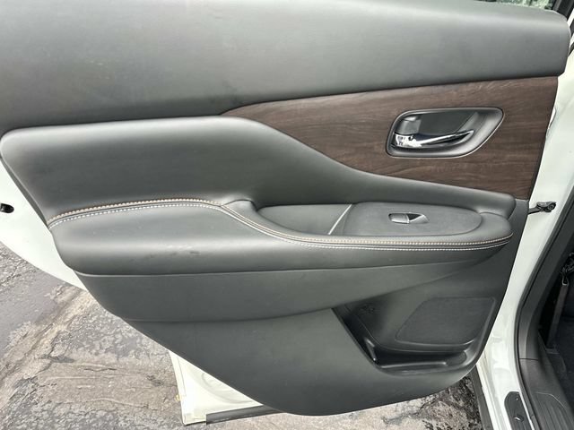 Used 2021 Nissan Murano Platinum AWD/4WD image 12