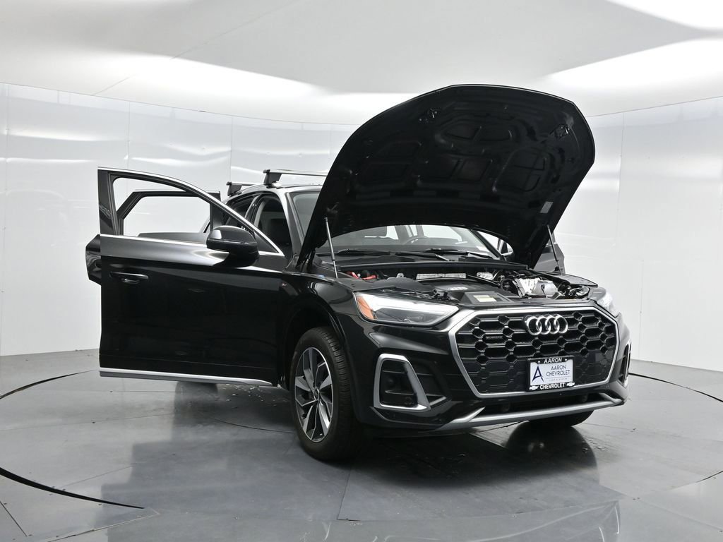 Used 2024 Audi Q5 2.0T Premium w/ Convenience Package image 56