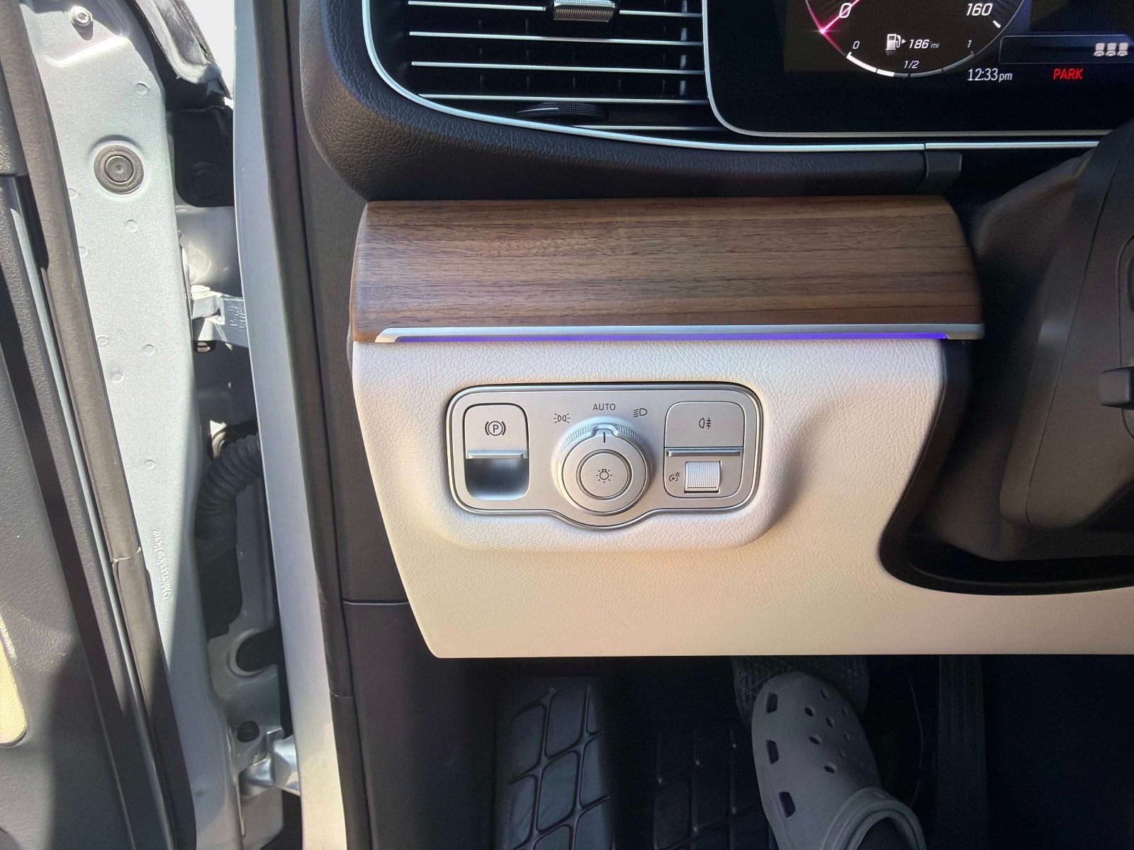 Certified 2025 Mercedes-Benz GLE 350 4MATIC image 30