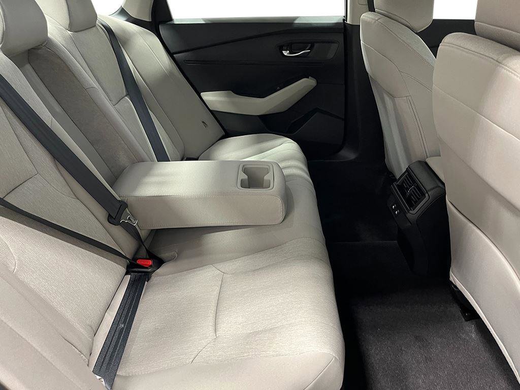 New 2025 Honda Accord SE image 26