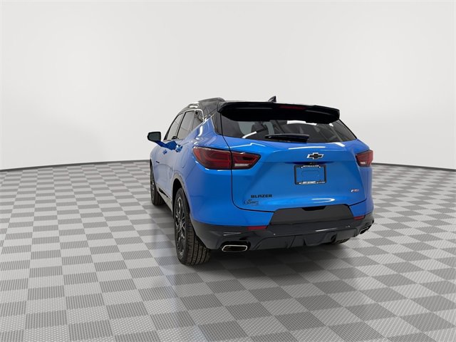 Certified 2024 Chevrolet Blazer RS w/ Driver Confidence II Package image 8