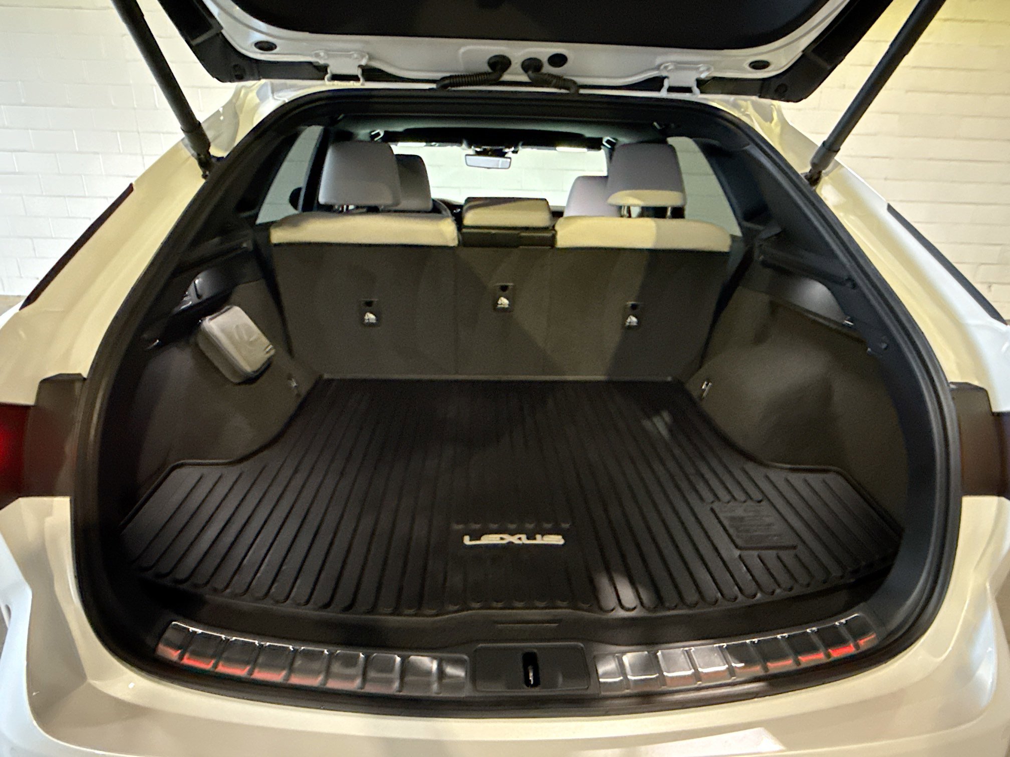 Used 2024 Lexus RX 350 Premium Plus image 13