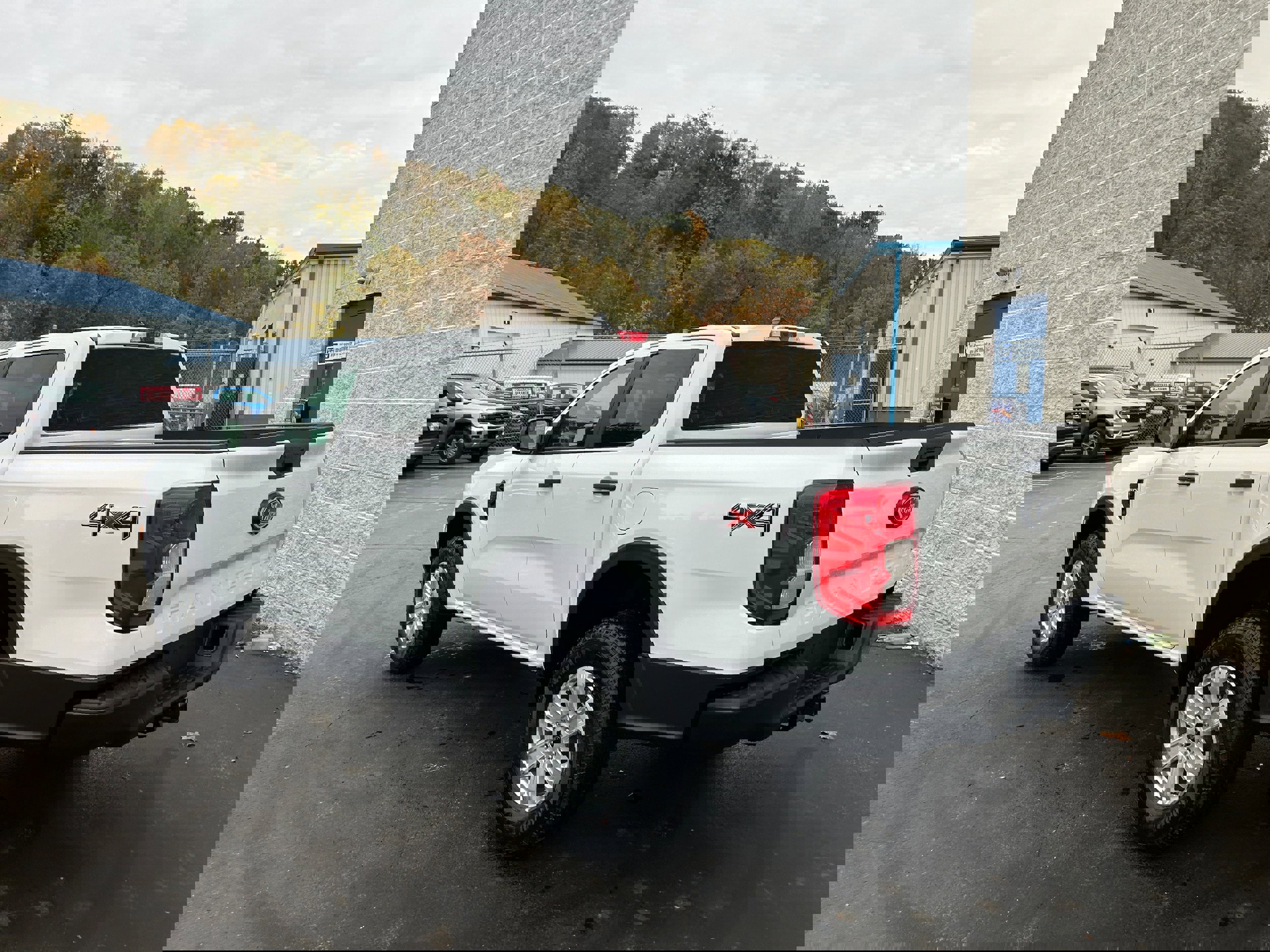 New 2025 Ford Ranger XL w/ Trailer Tow Package image 10
