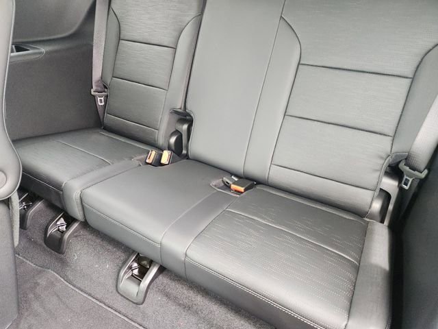 New 2025 Buick Enclave Sport Touring w/ Super Cruise Package FWD image 34