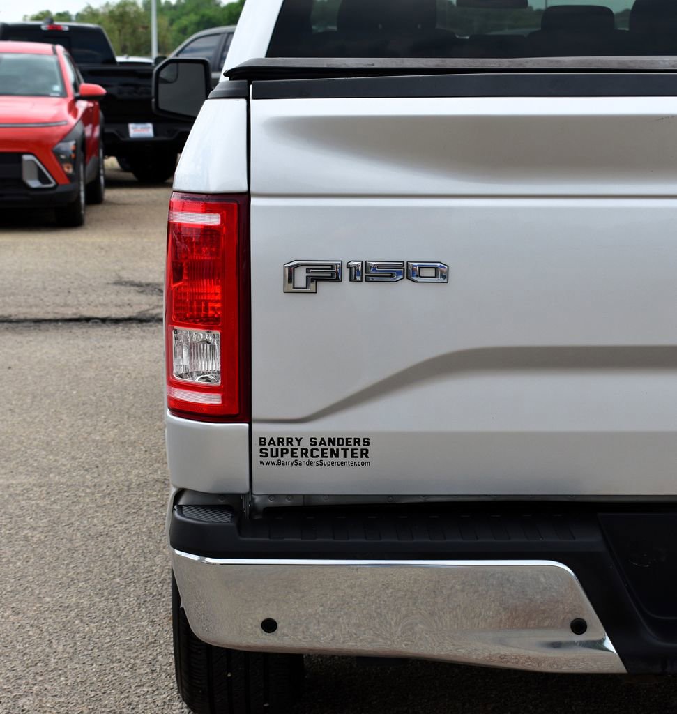Used 2017 Ford F150 XLT image 12