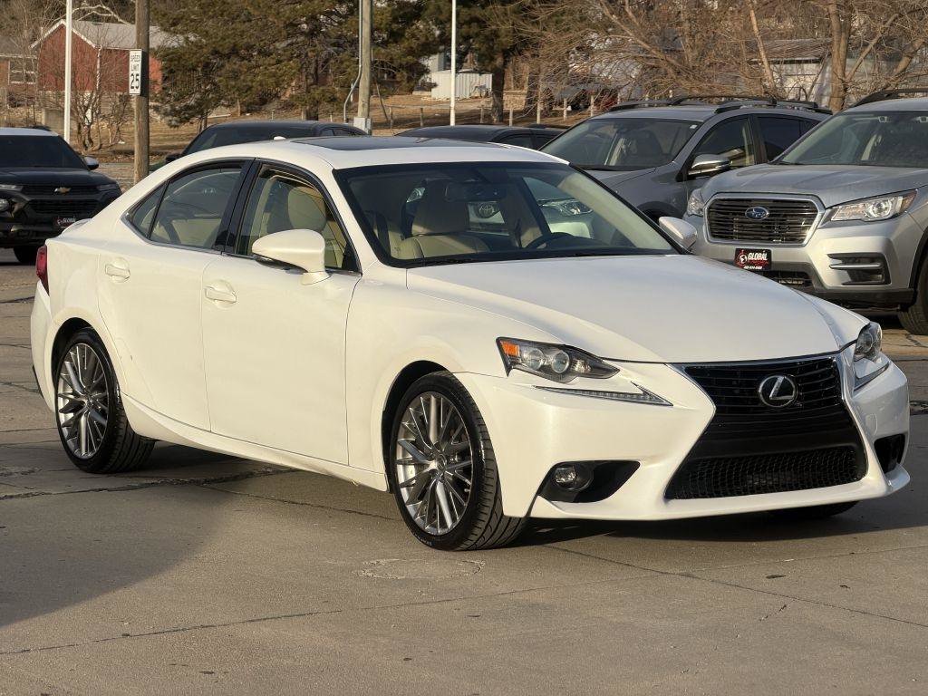 Used 2016 Lexus IS 300 AWD image 2