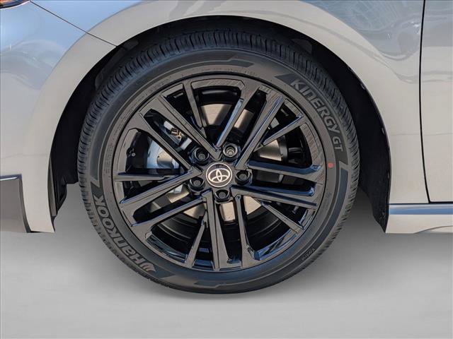 New 2026 Toyota Camry SE FWD image 10