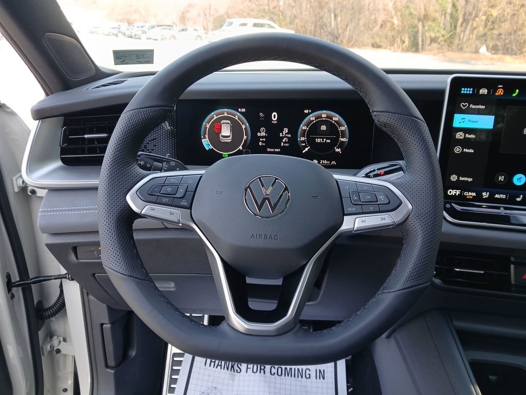 New 2026 Volkswagen Tiguan SE R-Line image 14