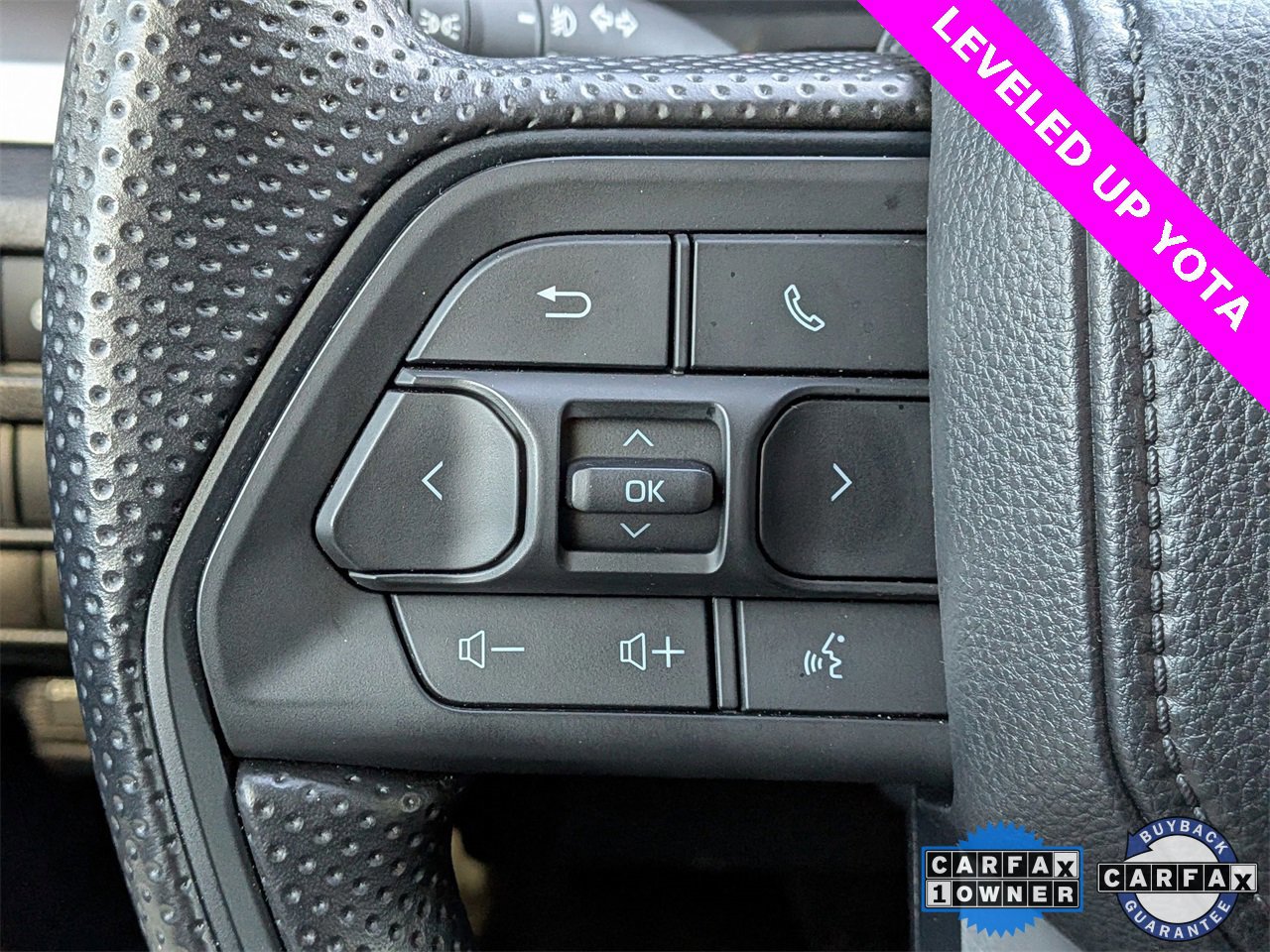 Used 2024 Toyota Tacoma SR5 image 11