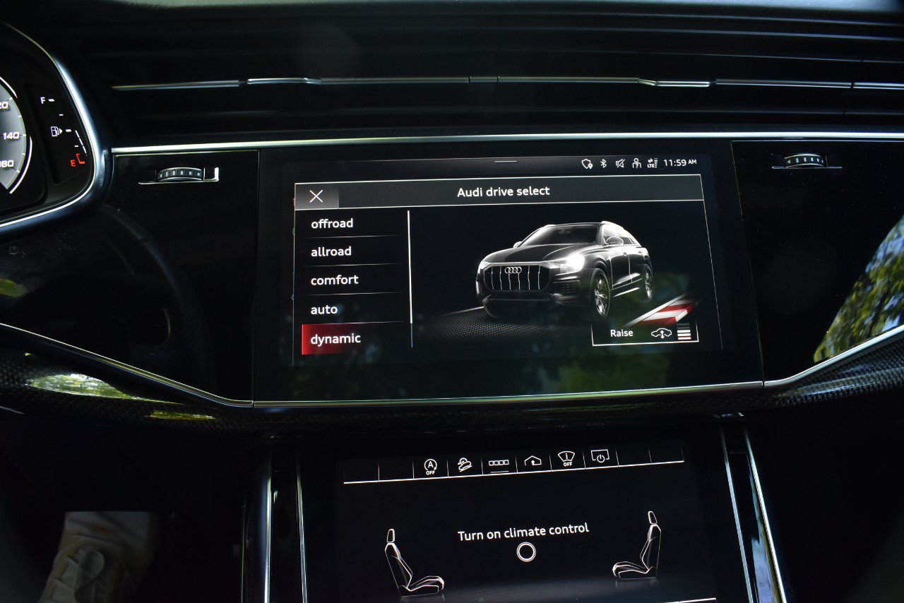 Used 2022 Audi SQ8 Prestige w/ Prestige Package AWD/4WD image 26