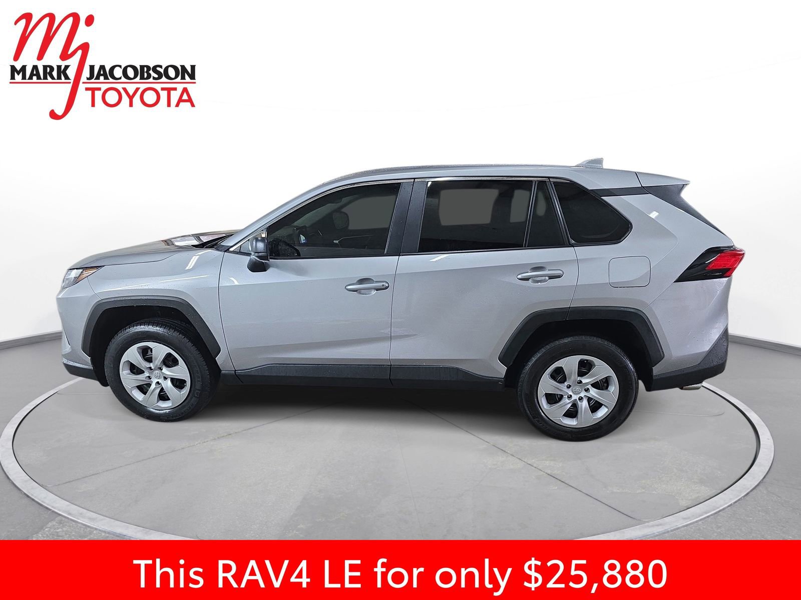 Used 2024 Toyota RAV4 LE image 14