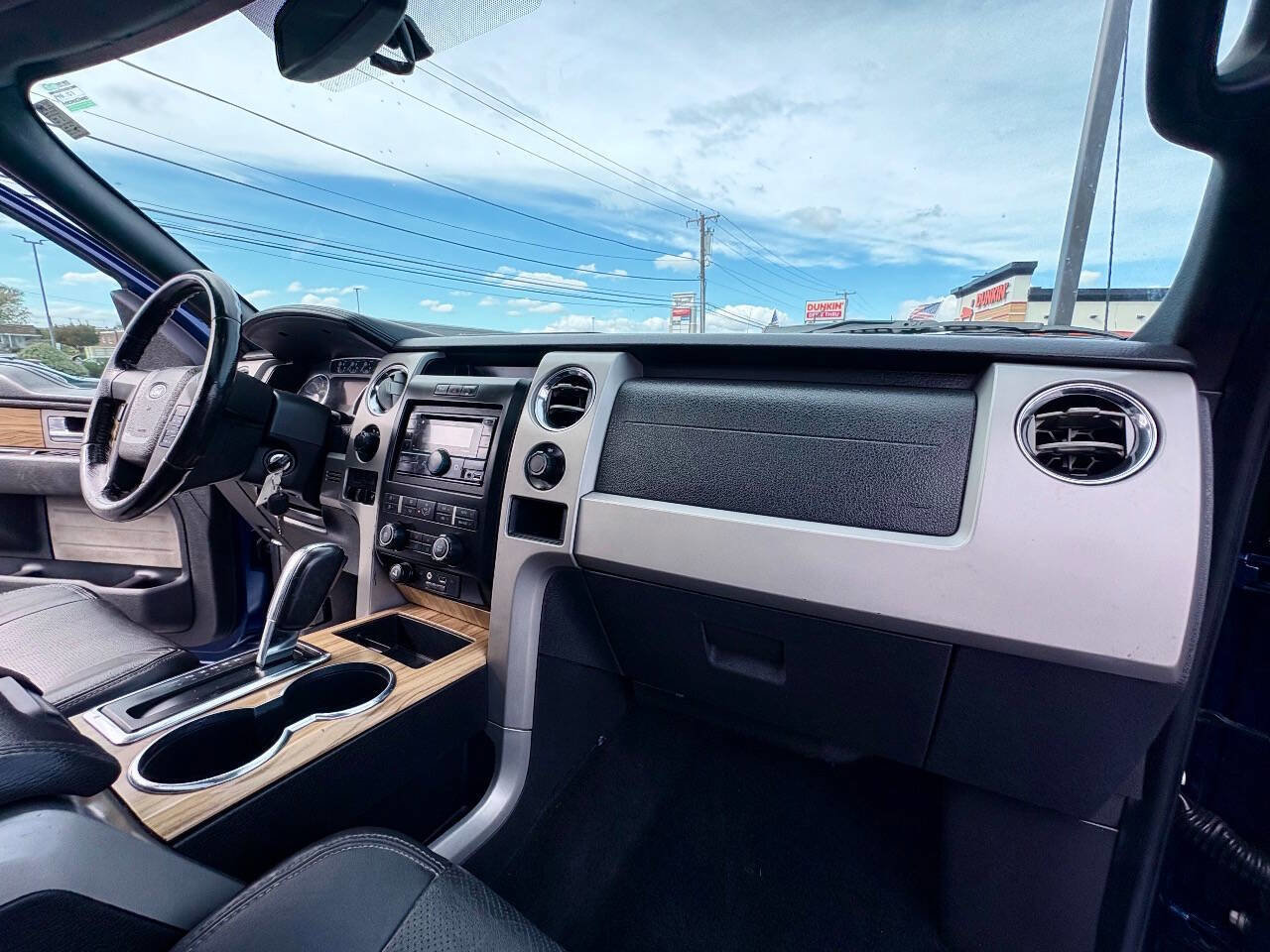 Used 2011 Ford F150 Lariat w/ Lariat Chrome Pkg image 33