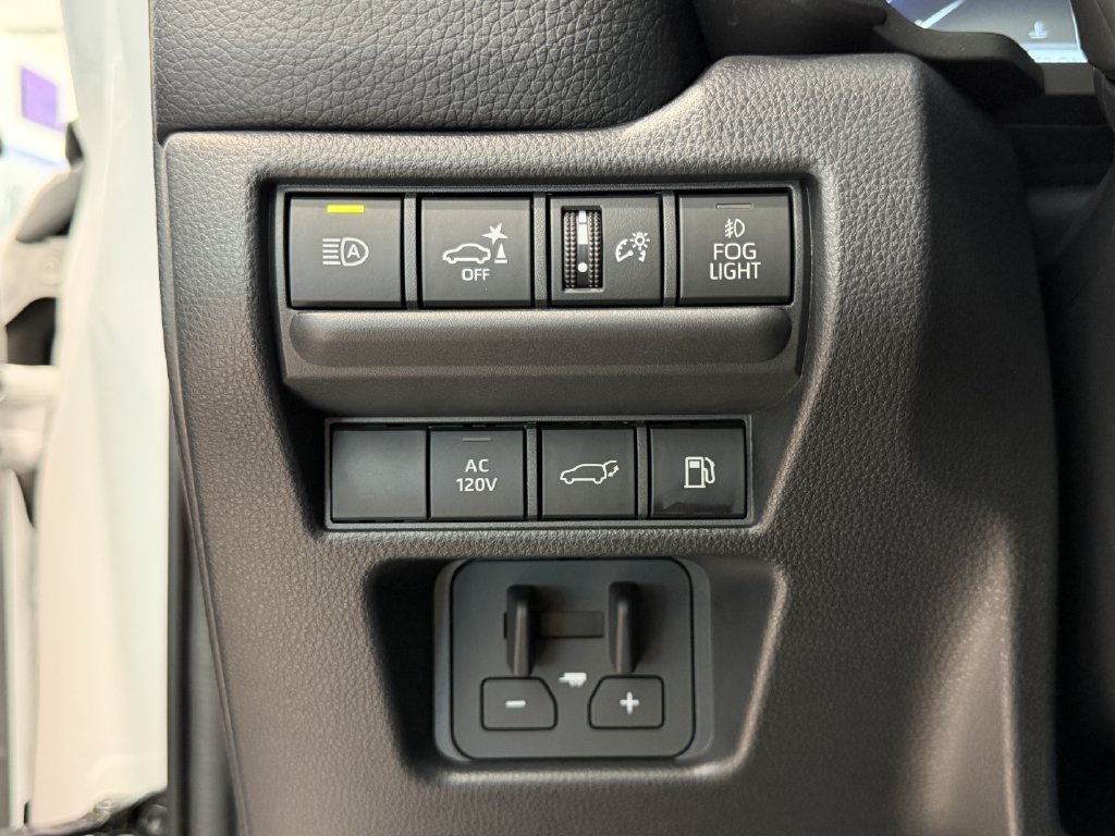 Used 2026 Toyota Land Cruiser w/ Premium Package AWD/4WD image 22