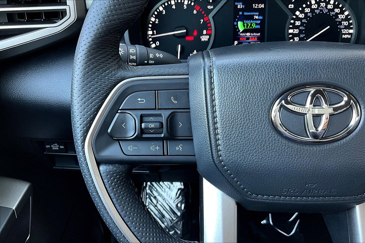 Used 2025 Toyota Tundra SR5 w/ TRD Off-Road Package AWD/4WD image 18