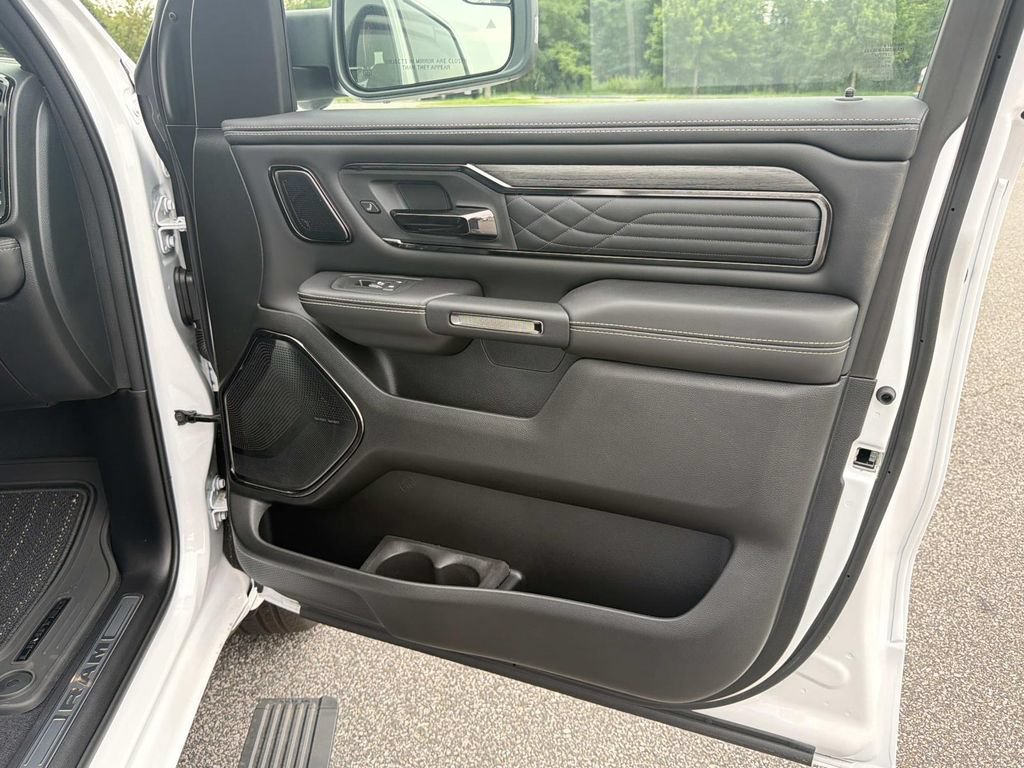 New 2026 RAM 1500 Limited AWD/4WD image 25
