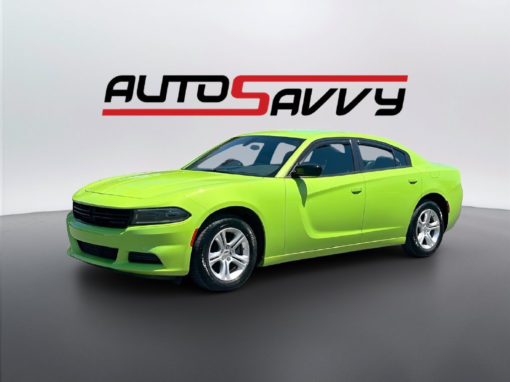 Used 2023 Dodge Charger SXT RWD image 3