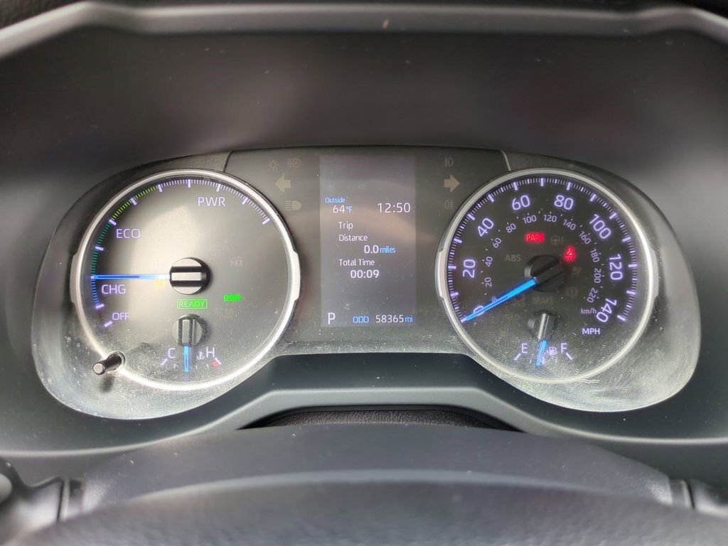 Used 2019 Toyota RAV4 XLE image 28