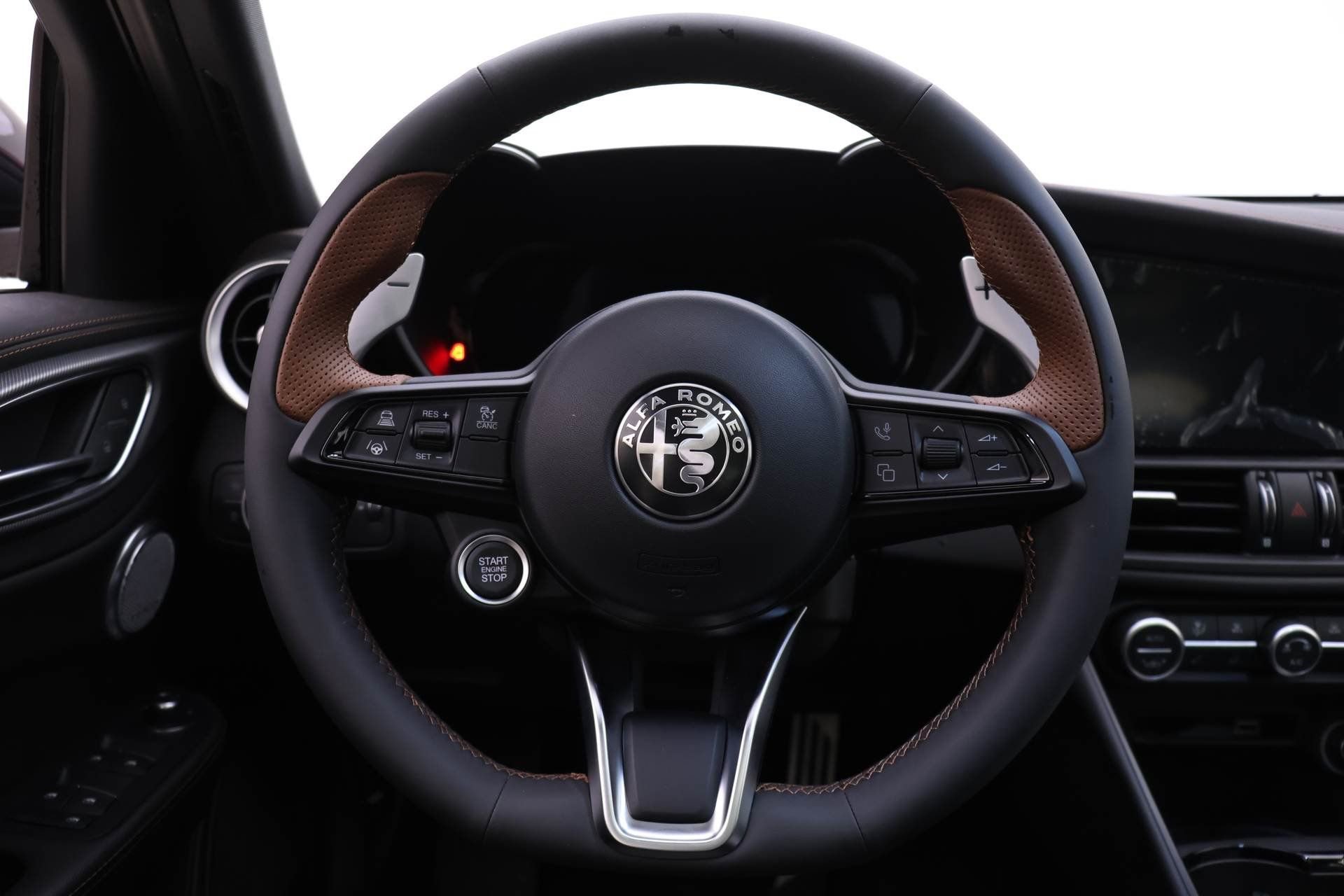 New 2025 Alfa Romeo Giulia AWD w/ Driving Assist Package image 14