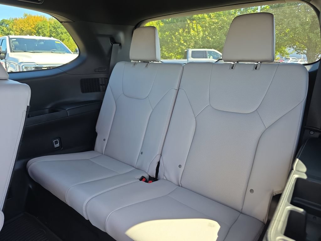 Used 2024 Lexus TX 350 AWD w/ Captains Chair Package image 17