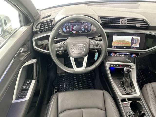 Used 2022 Audi Q3 2.0T Premium Plus AWD/4WD image 11