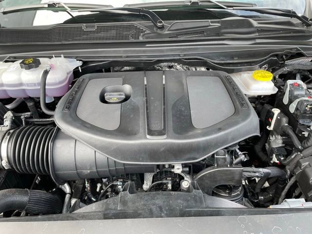 Used 2026 RAM 1500 Laramie w/ Sport Appearance Package image 31