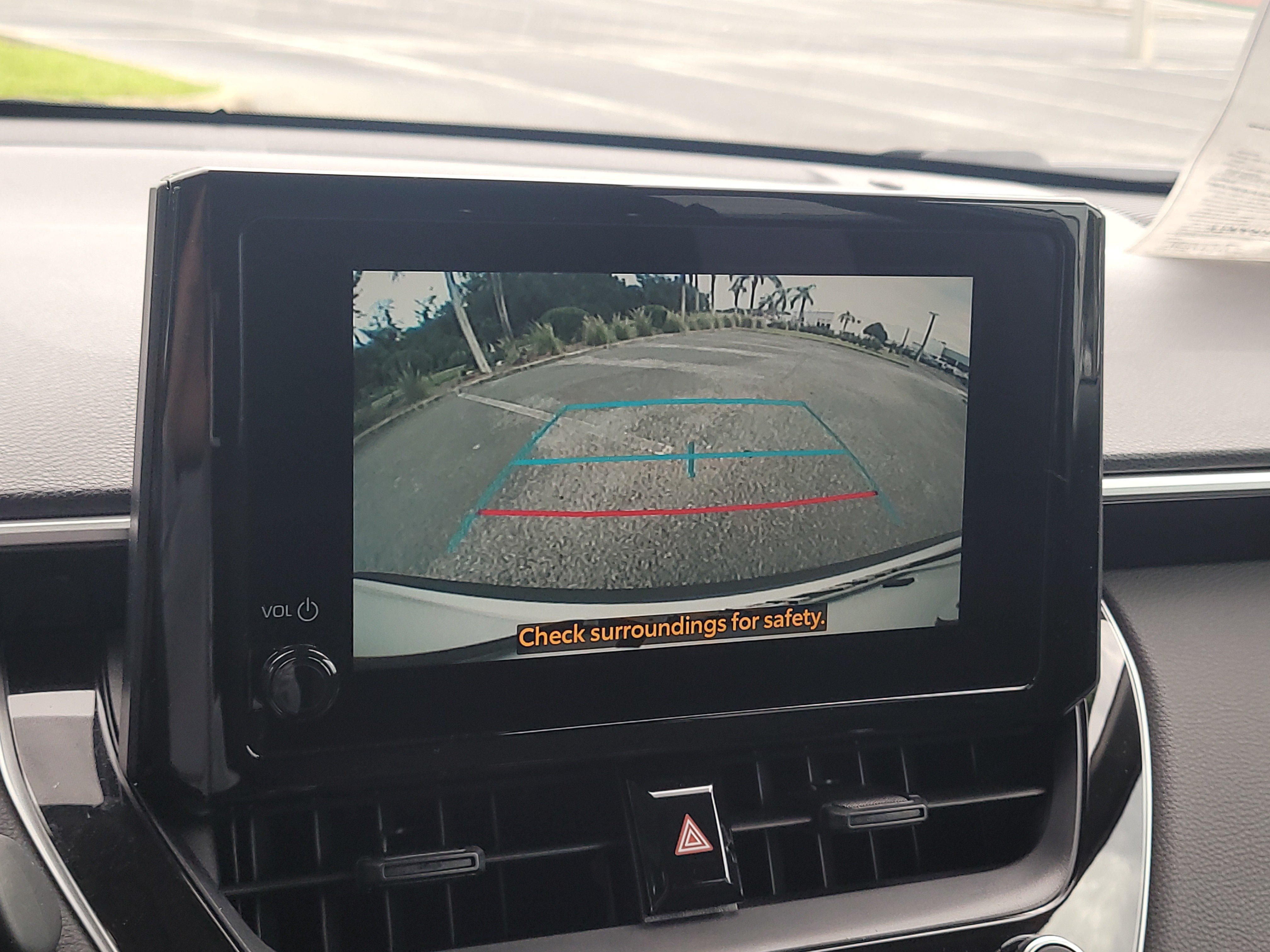 Certified 2025 Toyota Corolla Cross LE FWD image 23
