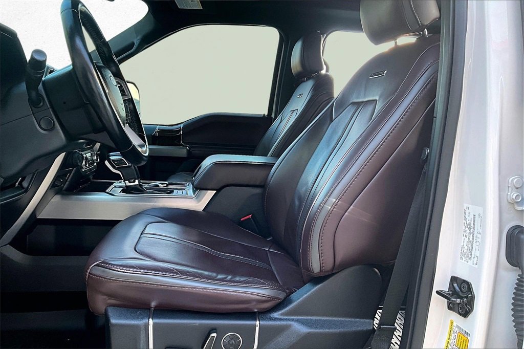Used 2017 Ford F150 Platinum w/ Equipment Group 701A Luxury image 22