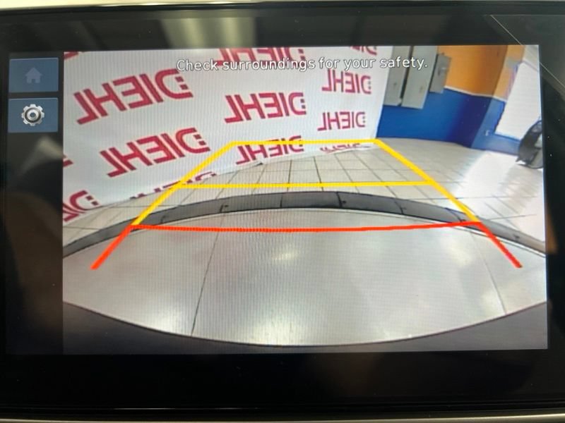 New 2026 Hyundai Venue SEL FWD image 31