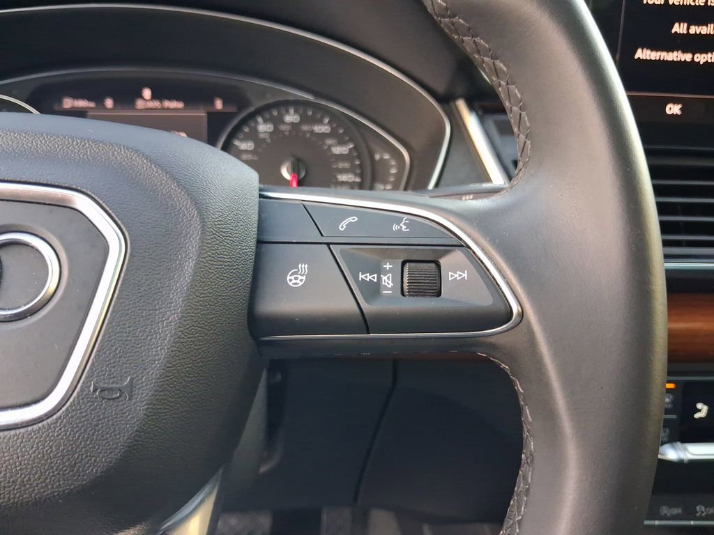 Used 2023 Audi Q5 2.0T Premium w/ Convenience Package image 21