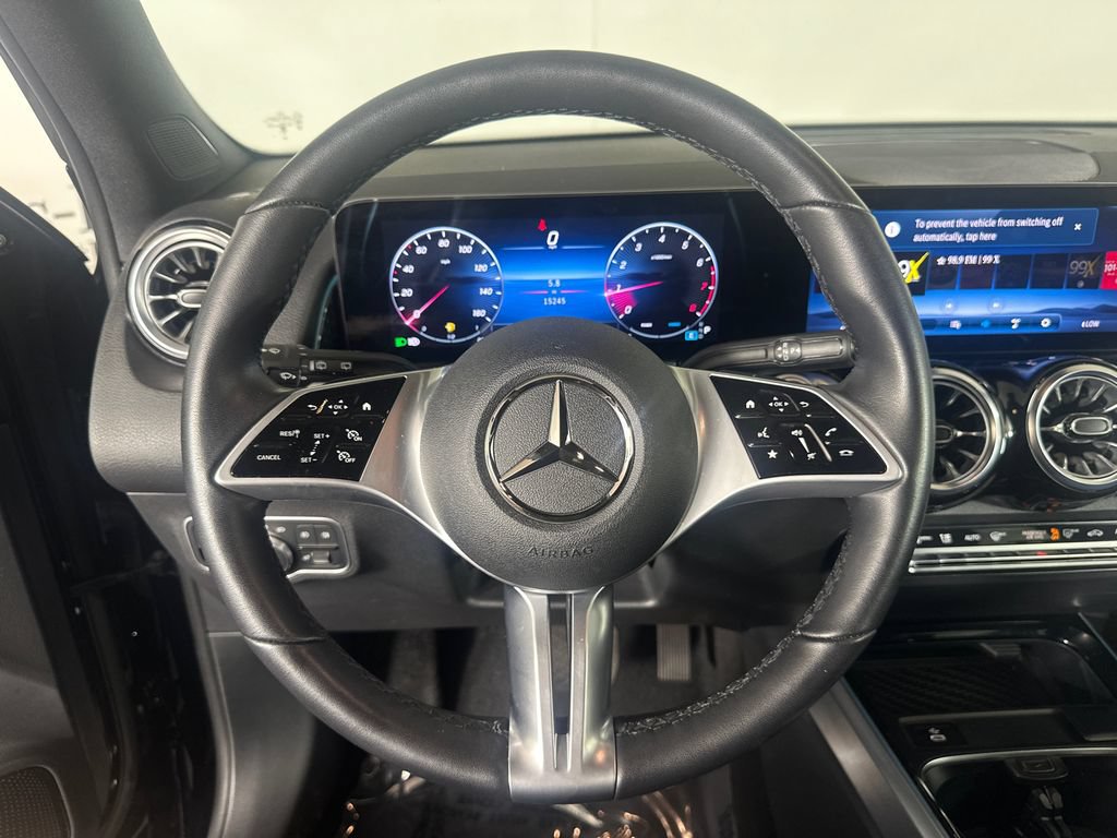 Certified 2025 Mercedes-Benz GLB 250 4MATIC image 26