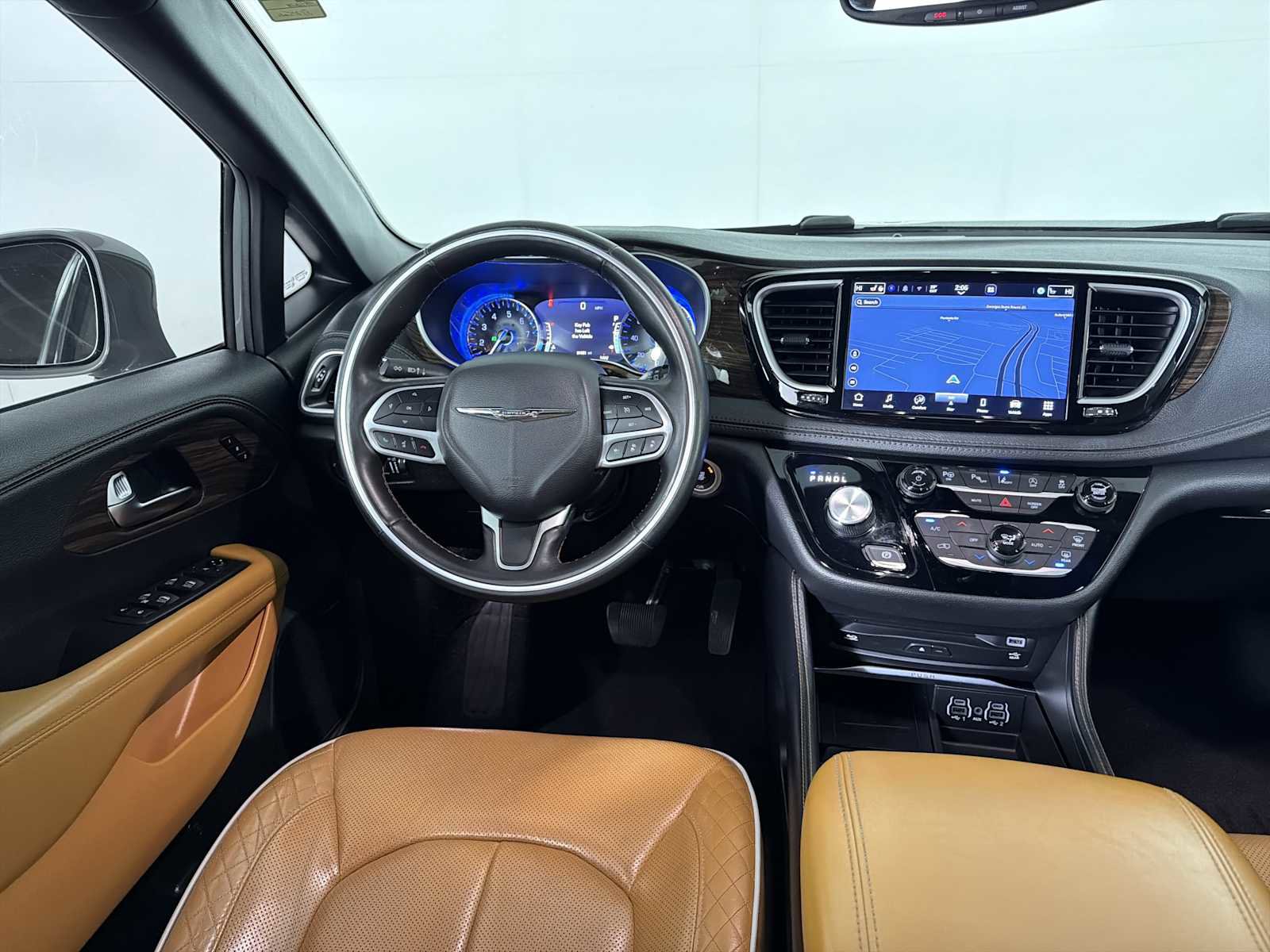 Used 2021 Chrysler Pacifica Pinnacle image 24