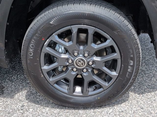 Used 2023 Toyota Tundra Platinum AWD/4WD image 11