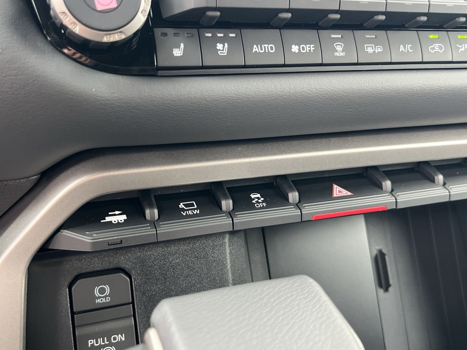 New 2026 Toyota Sequoia Platinum AWD/4WD image 27