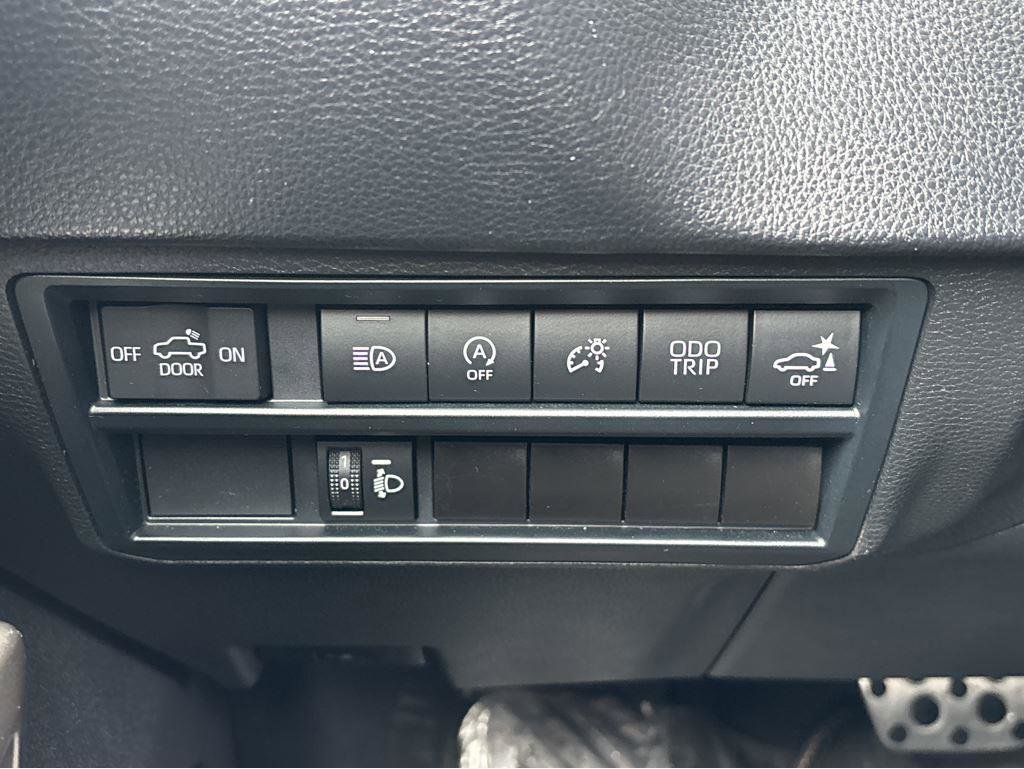 Used 2022 Toyota Tundra SR5 w/ TRD Sport Package image 30