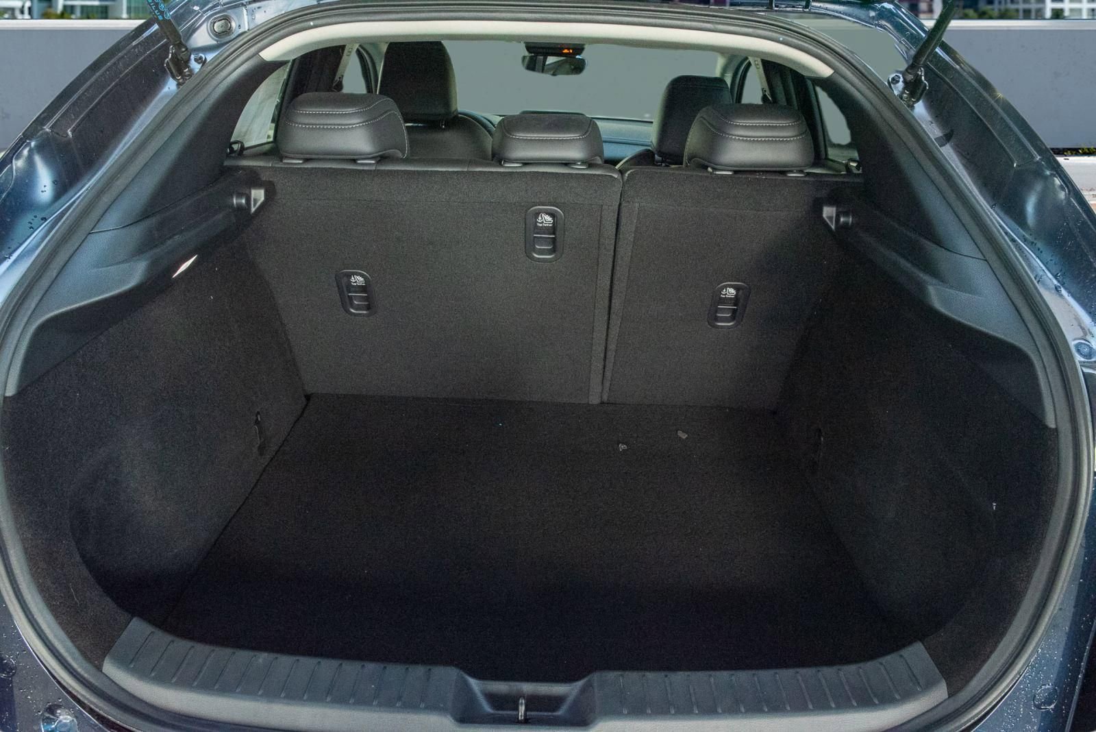 Used 2025 MAZDA CX-30 AWD 2.5 S w/ Select Sport Pkg image 13