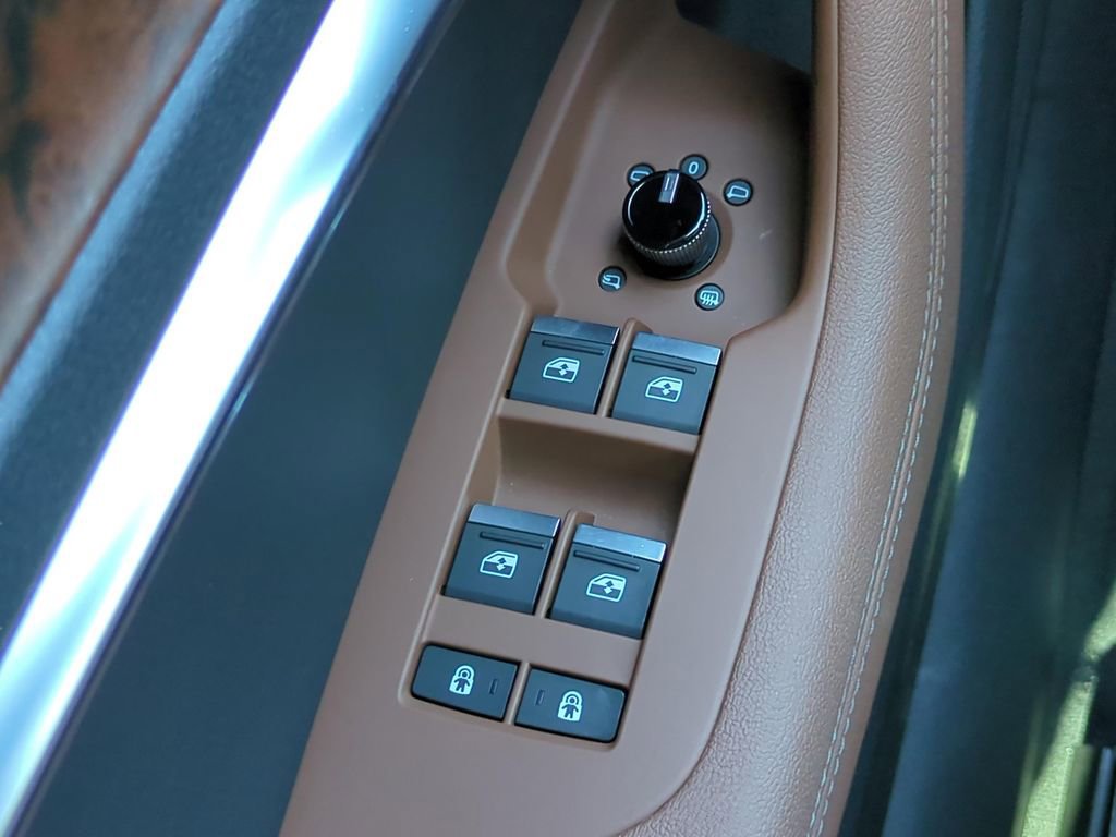 Used 2023 Audi A6 Premium Plus w/ Premium Plus Package image 21