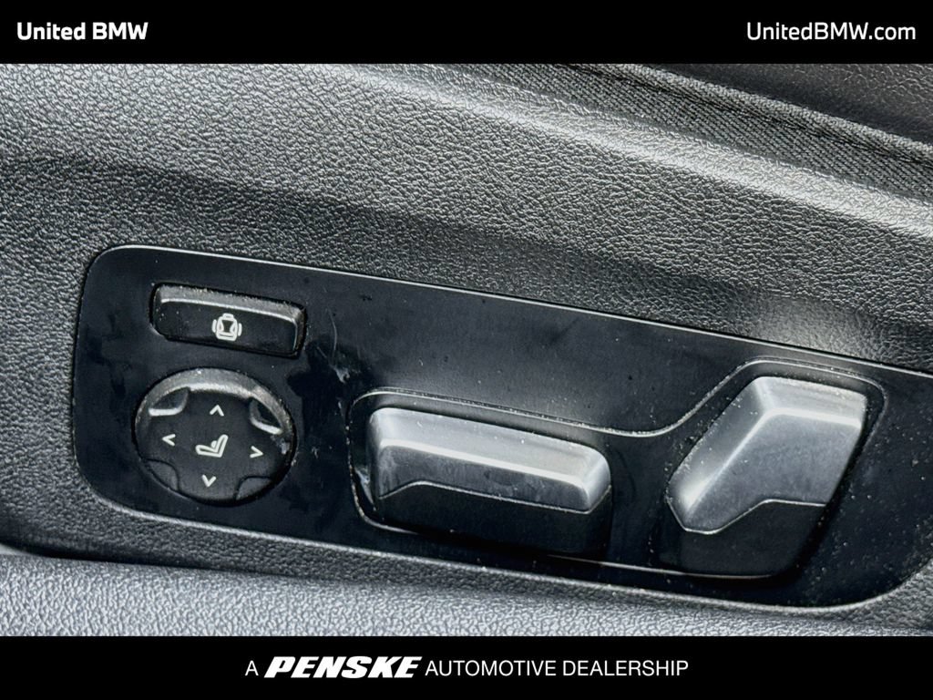 Used 2023 BMW 840i Convertible RWD image 4