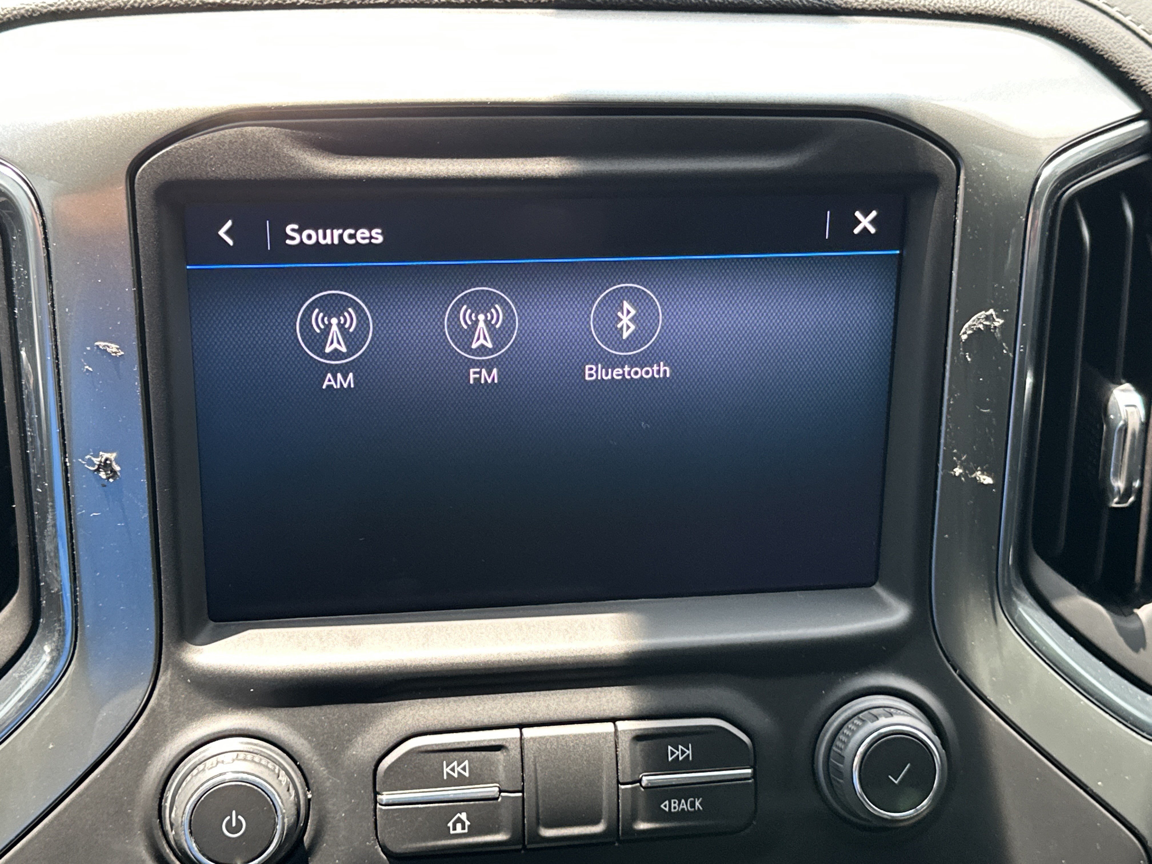 Used 2019 Chevrolet Silverado 1500 LT Trail Boss w/ Convenience Package AWD/4WD image 25