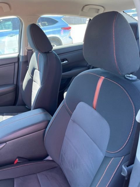 Used 2025 Nissan Sentra SR FWD image 11