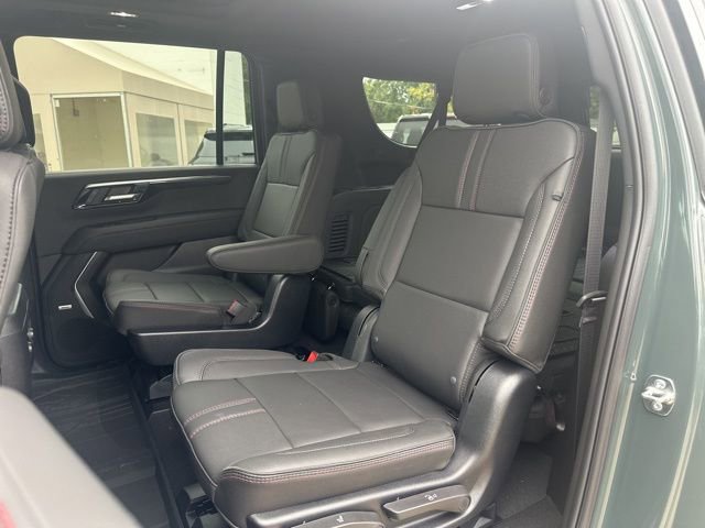 New 2025 Chevrolet Suburban RST w/ Advanced Technology Package image 10