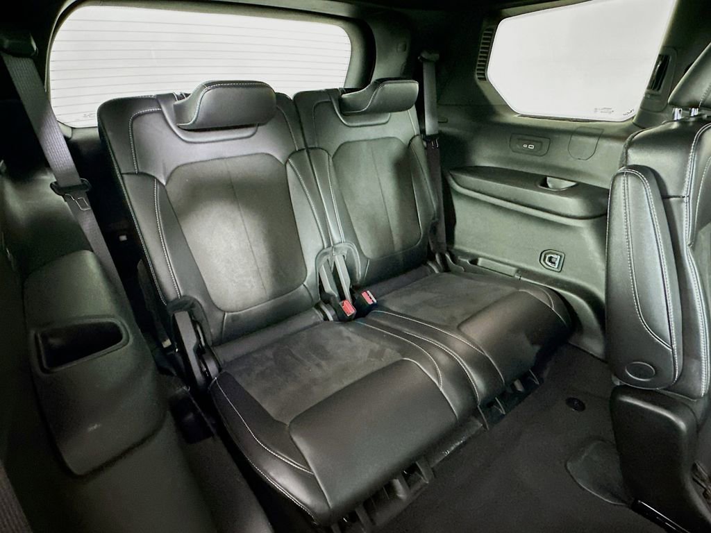 Certified 2022 Jeep Grand Cherokee L Laredo image 39